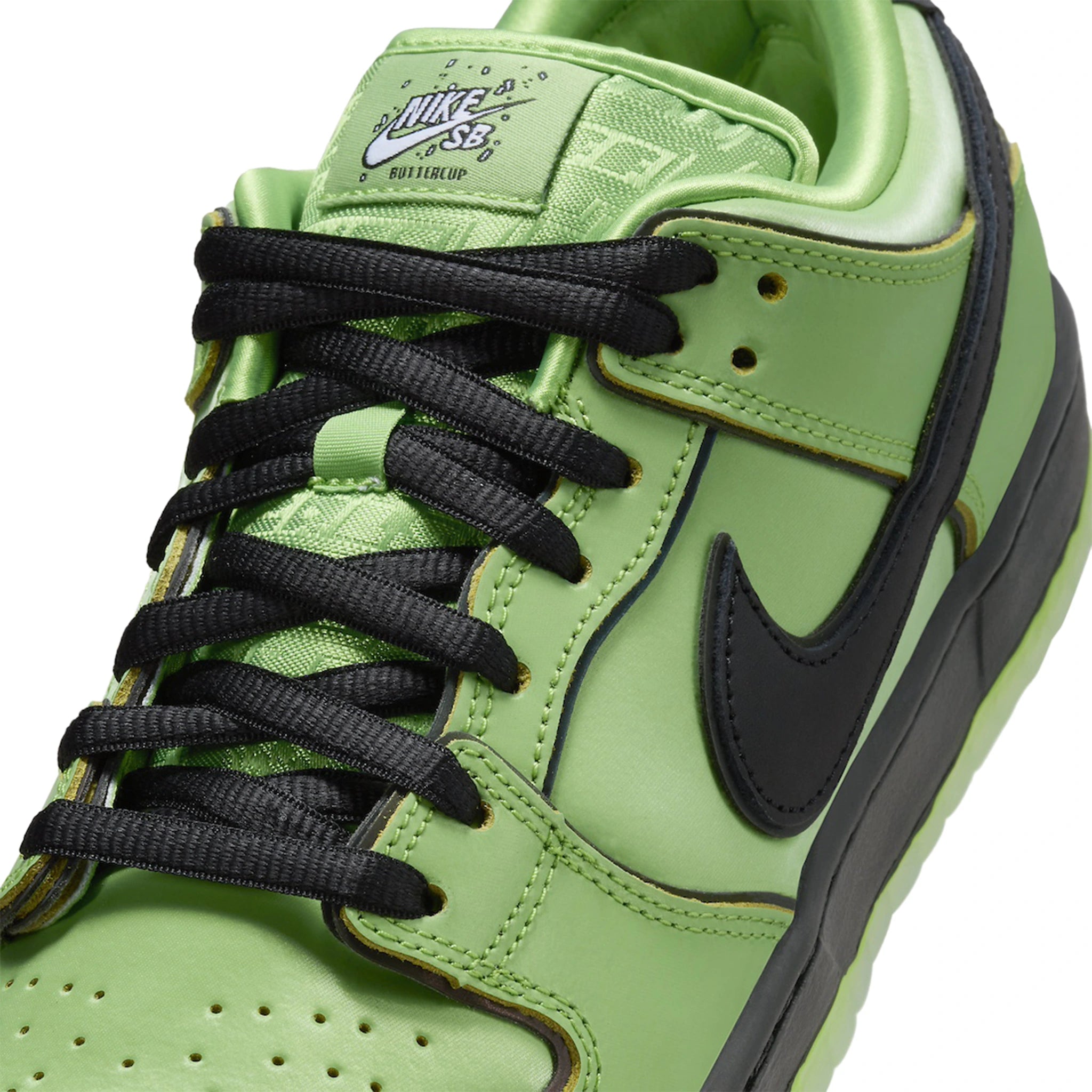 Tongue view of The Powerpuff Girls x Nike SB Dunk Low Buttercup FZ8319-300